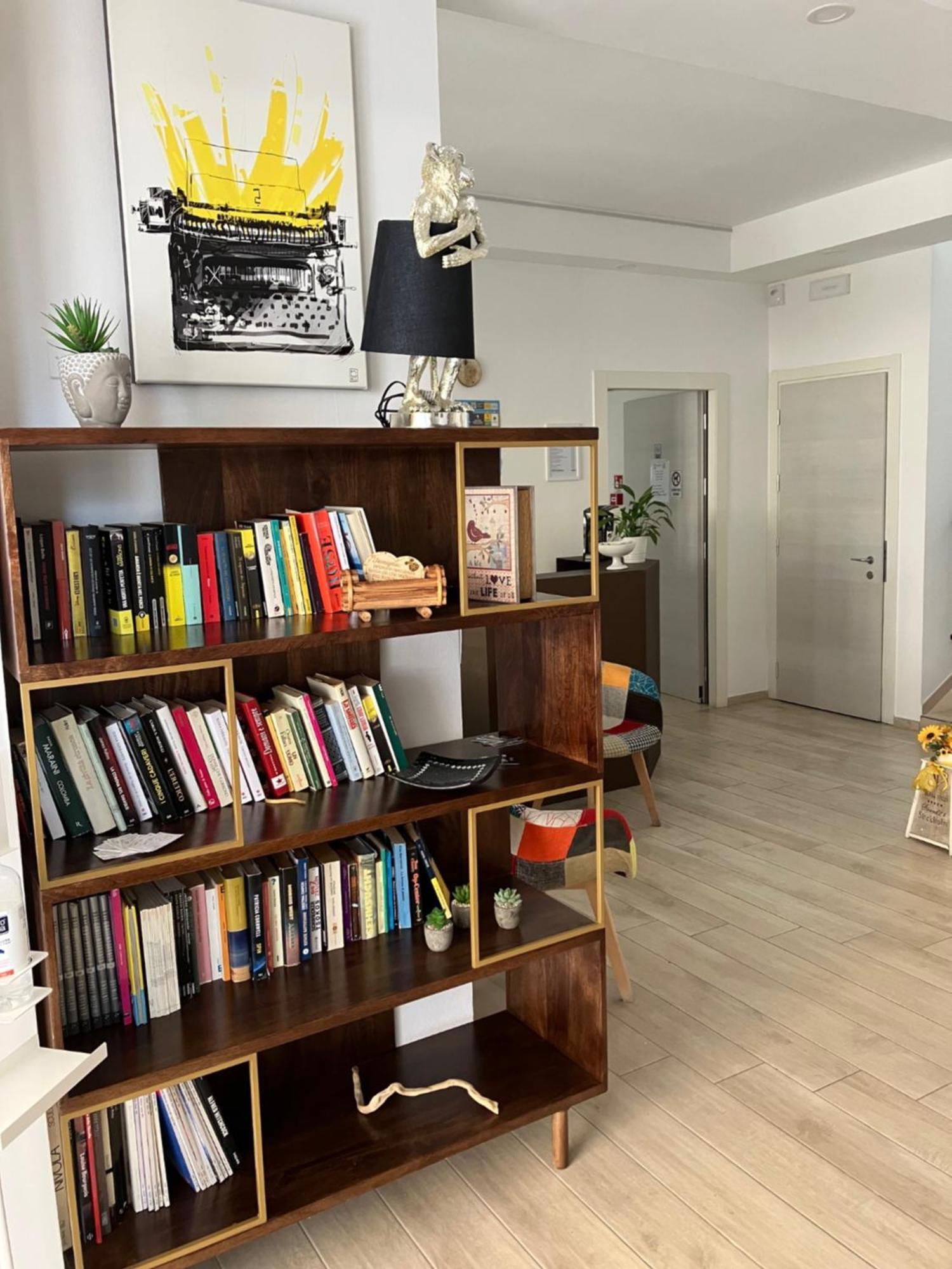 Hotel Bed And Book Rimini Exterior photo